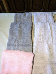 Hand Towels & Wash Cloths Lot (13 Total Items)