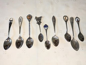 Lot Of 9 Collectors Spoons