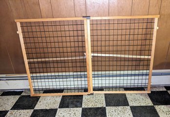 Baby/Pet Sliding Security Gate