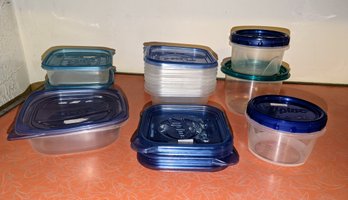 Lot Of Various Plastic Storage Containers With Lids - (26 Pieces In Total)