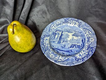 Decorative Spode Plate Made In England With A Italian Blue And White Design