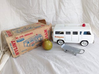 Vintage Nylint Steel Ambulance Toy With Gurney And Original Box