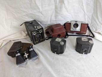 Collection Of 4 Vintage Cameras And A Pair Of Binoculars