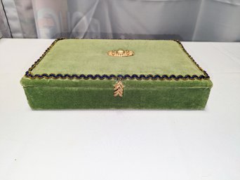 Vintage Green Velvet Jewelry Box