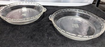 Set Of 2 Pyrex Glass Pie Plates