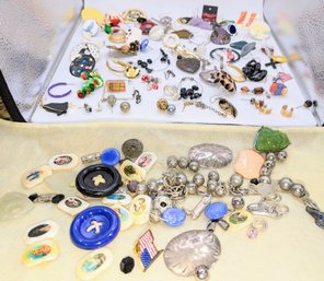 Lot Of Mismatched & Broken Jewelry