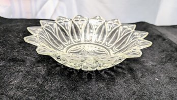 Vintage Federal Glass Petal Design Bowl