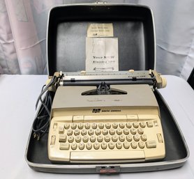 Vintage Smith Corona Elctra 120 Typewriter With Original Case