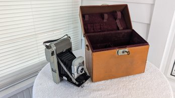 Antique Polaroid Land Camera Model 80 With Lockable Case