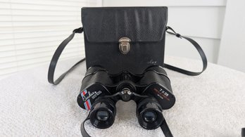 Binolux Binoculars With Case