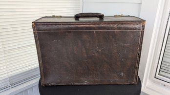 Leather Suitcase: A Timeless Treasure