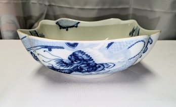 Vintage Mottahedeh. Tiffany & Co., Blue & White Asian Porcelain Blue Dragon Bowl