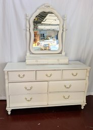 Vintage 7 Drawer Stanley Dresser With Removable Vanity Mirror