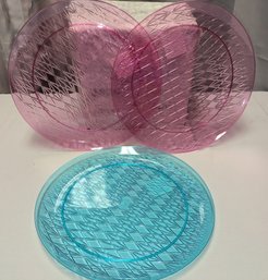 Set Of 3 Round Plastic Serving Trays - Never Used