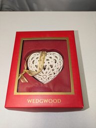 Vintage Wedgewood Pierced Heart Ornament With Gold Accents - 1 Of 2