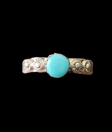 Vintage Native American Sterling Silver Turquoise Ring, Size 6.5