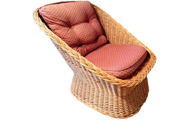 Low Vintage Rattan Chair 24' X 17 ' X 24'