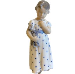 Vintage Royal Copenhagen Porcelain Girl Figurine No. 3539