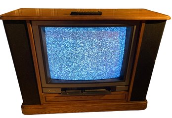 Vintage 1980 MITSUBIHI Console TV