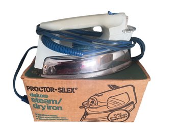 Proctor Silex Deluxe Steam / Dry Iron
