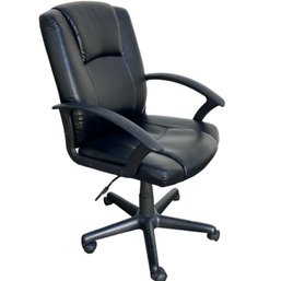 Adjustable Black Office Chair 23' X 24' X 40'