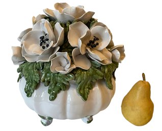 Fine Italian Sculptured Flowers In Porcelain Bowl