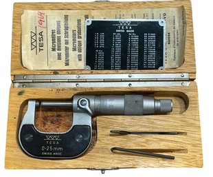 Vintage TESA Swiss Made 0-25mm Micrometer (B)