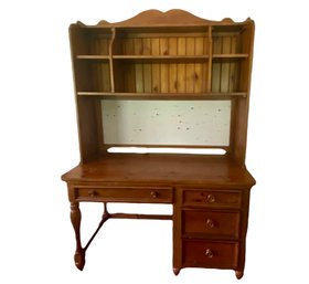 Knee Hole Desk With Storage Top
