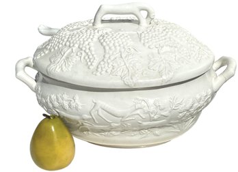 Vintage Porcelain Soup Tureen Made In Italy For Lord And Taylor