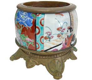 Antique Hand Painted Japanese Porcelain Pot With Brass (Y)