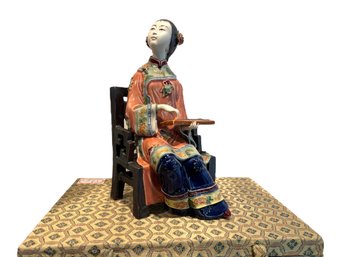 Fine Chinese Porcelain Figurine Of Seated Woman Playing An Instrument