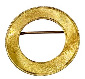 Small 14K Gold Circle Pin