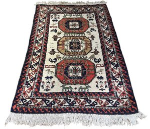 Hand Knotted Persian Rug 5.5 Ft X 3.6 FT (B)
