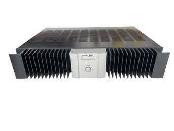 ROTEL  Model RB-1050 Power Amplifier