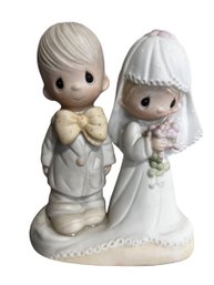 Precious Moments 'The Lord Bless You And Keep You' Bride And Groom Porcelain Figurine #E-311
