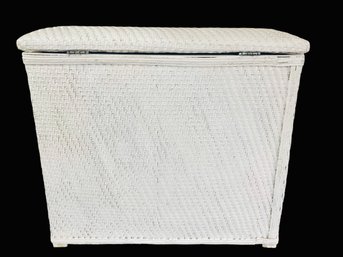 Wicker White Hamper