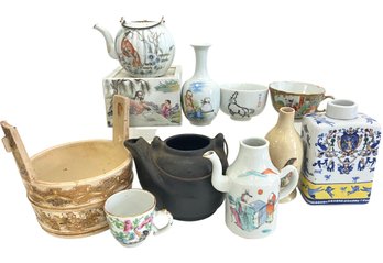 A Collection Of Chinese Porcelain (C2)