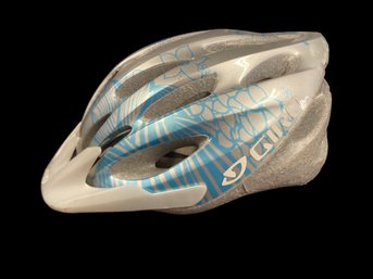 Giro Womens Bike Helmet In Silver With Blue