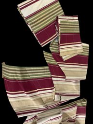 4 Full Sets Of Curtains With Valaces In The Middle Maroon Green And Cream Color