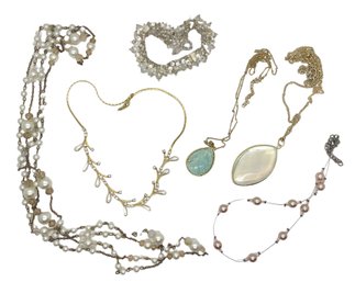 Light And Bright Collection - Neckpieces And Bracelet - 6 Pieces