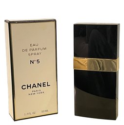 Chanel 'No. 5' Eau De Parfum Spray (75)