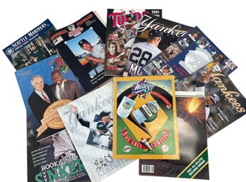 1998 World Series Program Plus Lot Of  Baseball Magazines Including Yankees