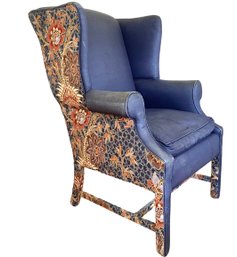 Antique Wing Back Chair 28' X 24' X 41'