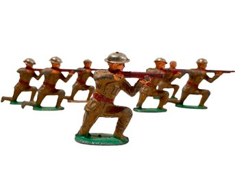 Set Of Seven Vintage WWI Toy Soliders Made Of Lead, Kneeling Sharp Shooters
