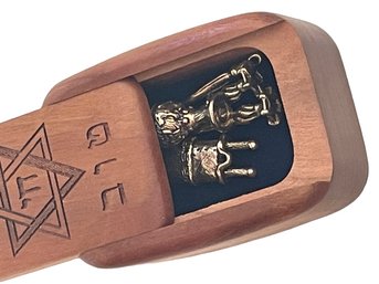Miniature Shabbat Set In Olive Wood Box