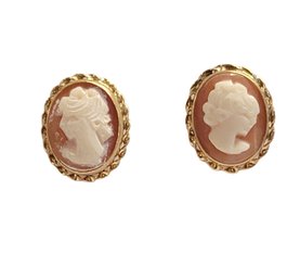 14K Yellow Gold Cameo Earrings Beautifully Hand Carved Vintage