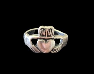 Vintage Sterling Silver Claddagh Ring