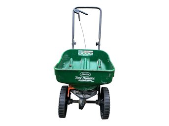 Scotts Turf Builder Edgeguard Spreader