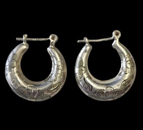 Vintage Sterling Silver Engraved Floral Hoop Earrings