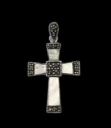 Beautiful Vintage Sterling Silver Marcasite Mother Of Pearl Inlay Cross